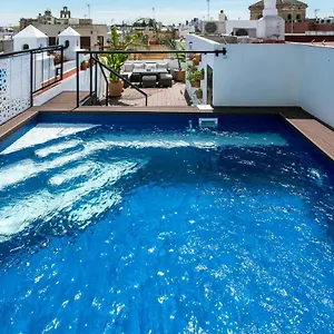 Unique House - Private Spa&pool -stayinseville Сasa de vacaciones Sevilla